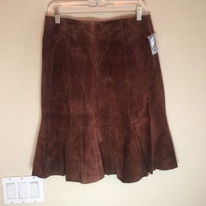 Brown Suede Skirt NWOT size 8 Suzanne Somers Fit & Flared Leather